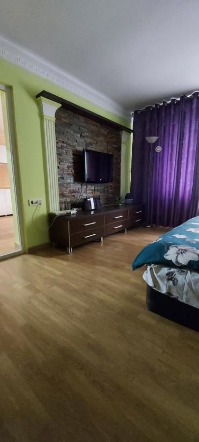 Apartament *