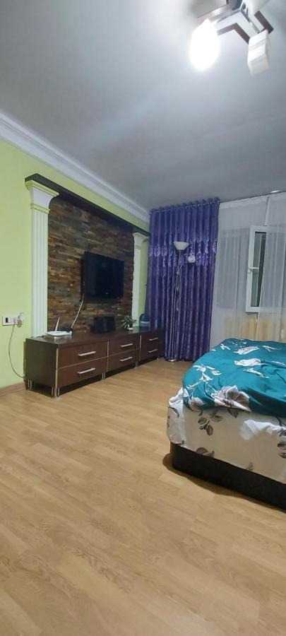 Apartament *